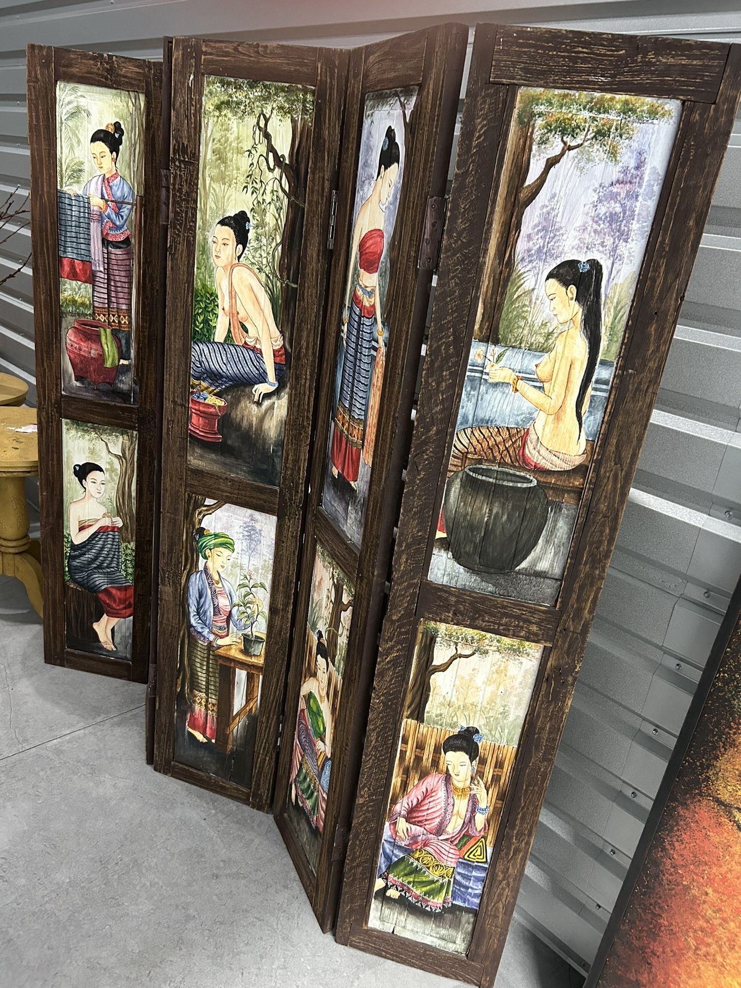 Storage Locker/ Quality Furniture & Decorative Items