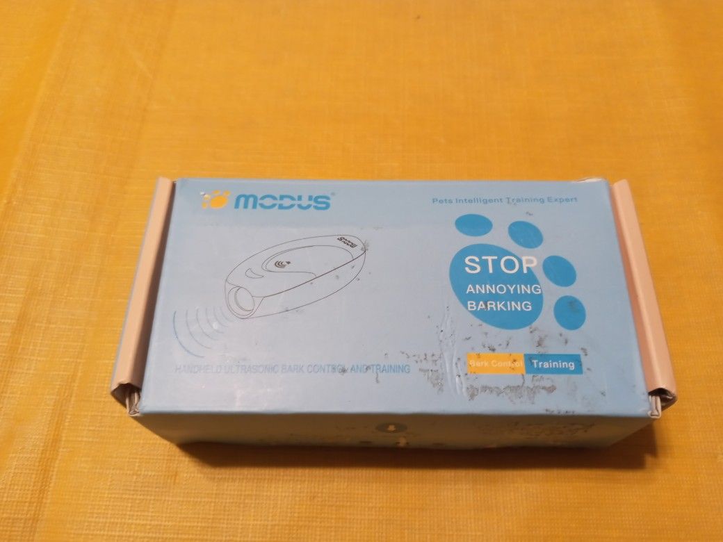 MODUS Handheld Ultrasonic Bark Control And Training Device