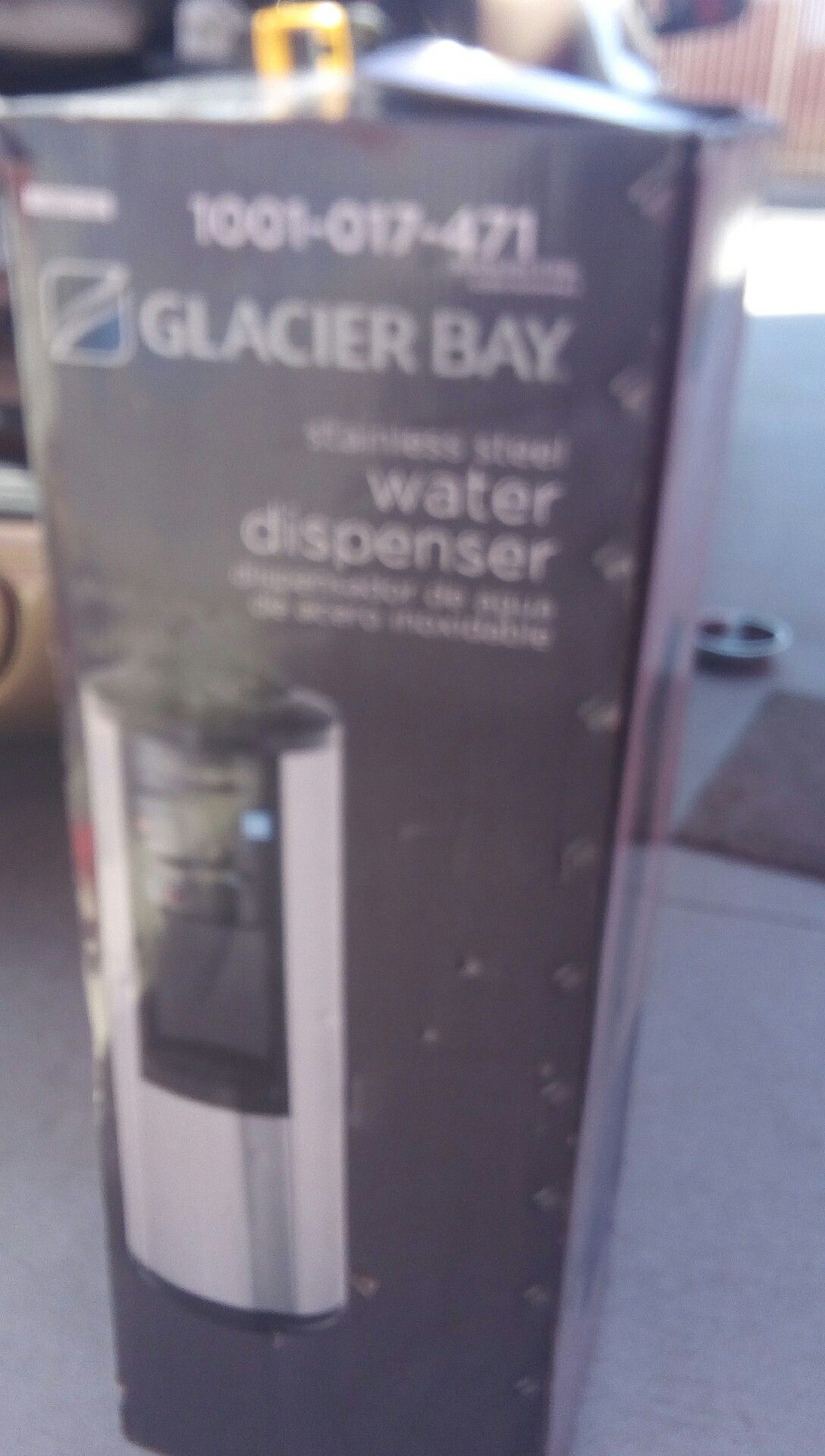 Glacier Bay Stainless Steel Water Dispenser 1001-017-471