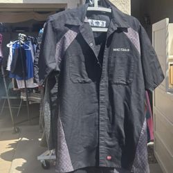 New MAC Collar Shirt Large