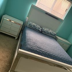 Queen, Bedroom set