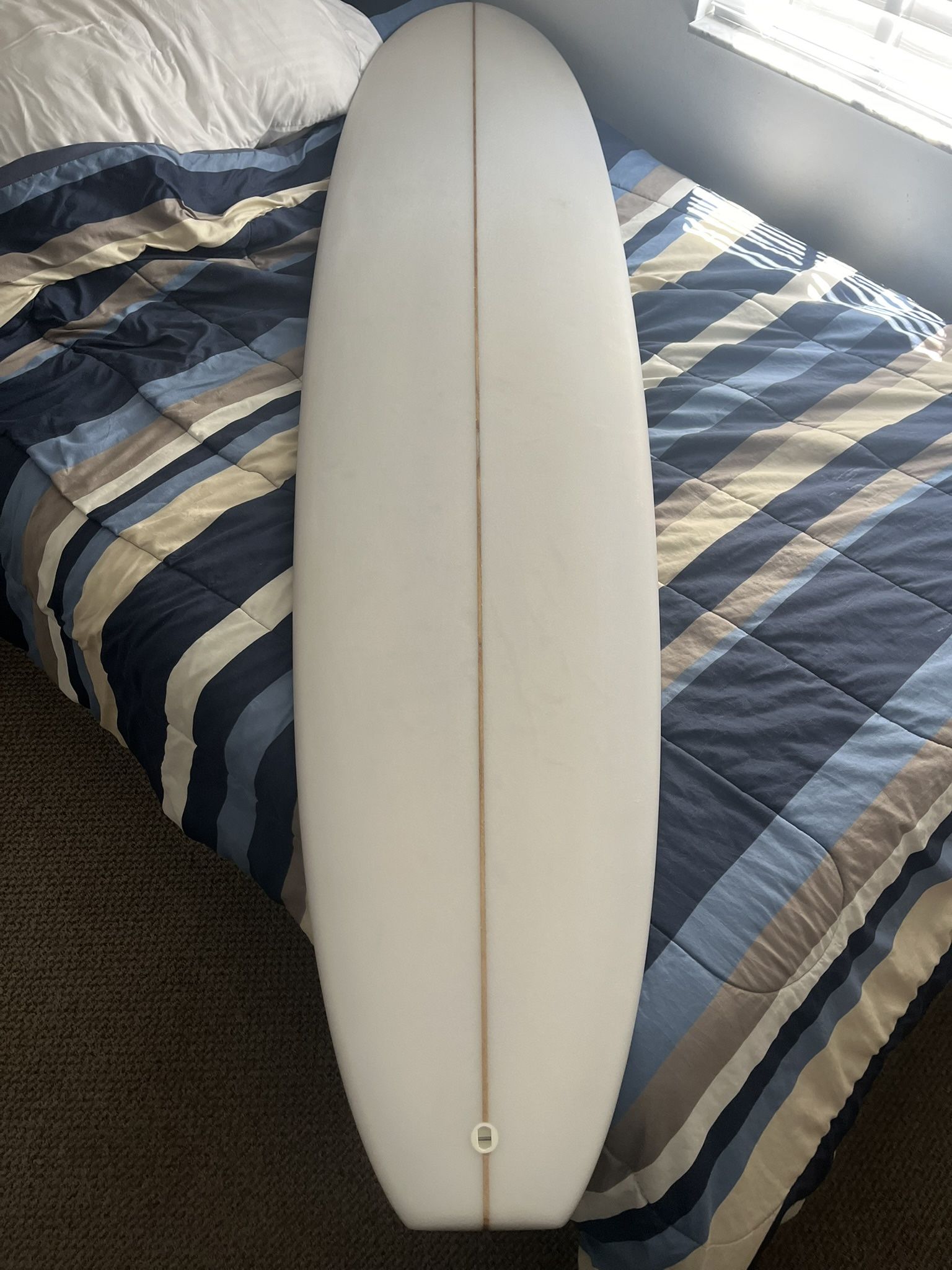 7’2 surfboard - 41L midlength