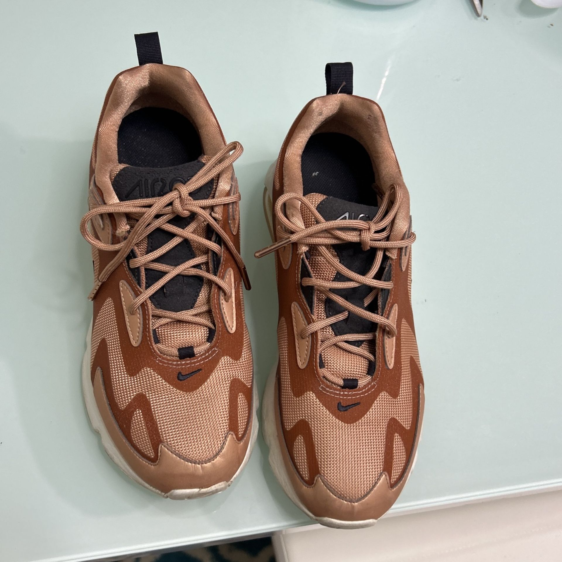 NIKE AIR MAX 200 HOLIDAY SPARKLE SHOES!!