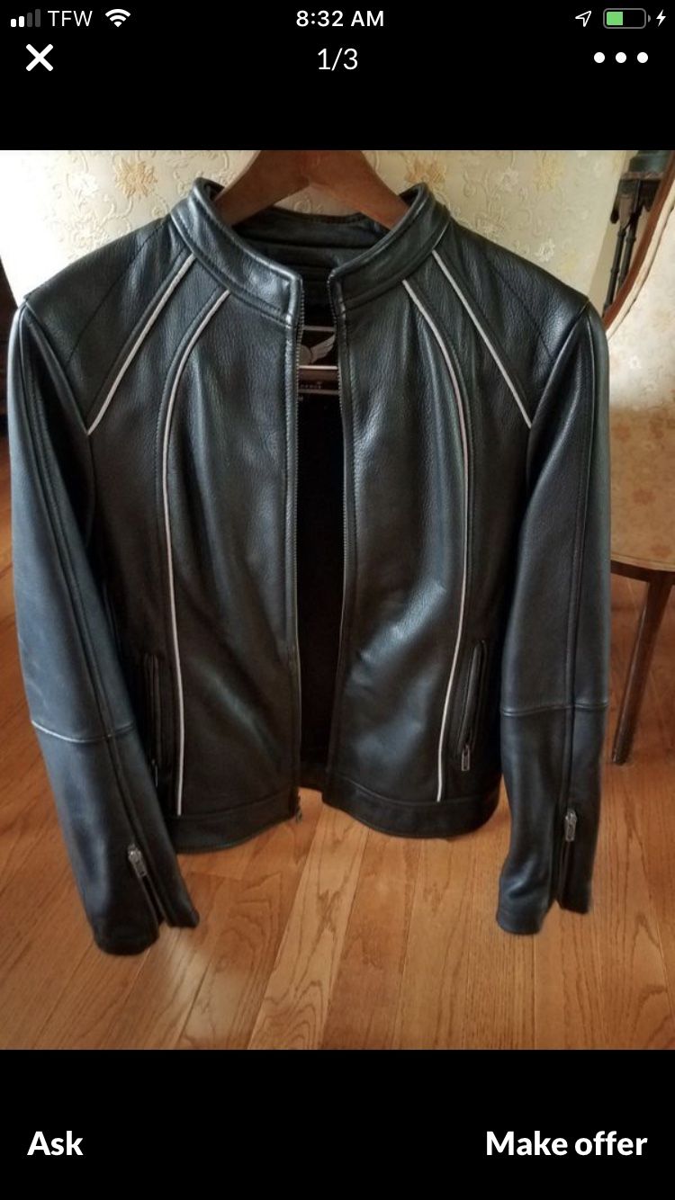 Med Ladies leather motorcycle jacket