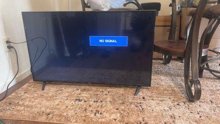 43 inch Onn TV