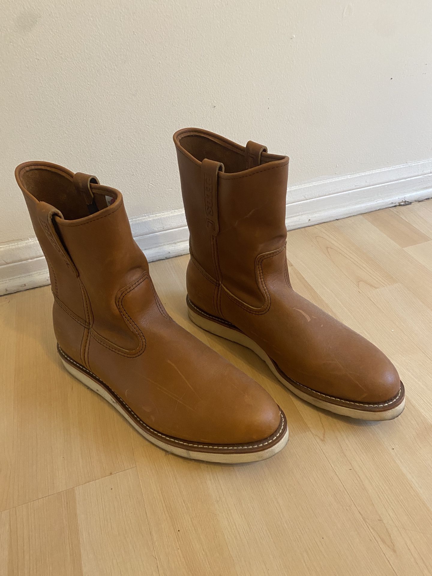 Red Wing Shoes - Work Boots - Men’s 11 -$155 OBO