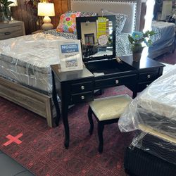 2pc Vanity Desk With Stool 