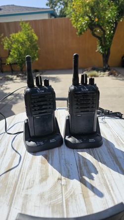 Icom IC-F4001-02-DTC Two Way Radio