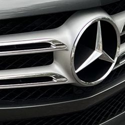 2017 Mercedes-Benz GLE Front Grille