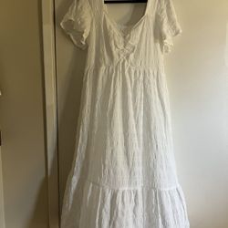 White Dress Size XL