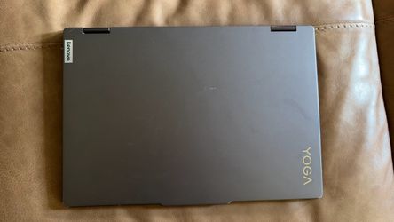 Lenovo Yoga 7i 16”