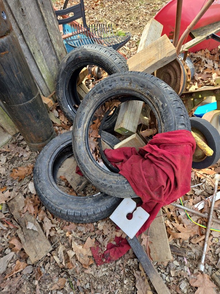 3 Tires