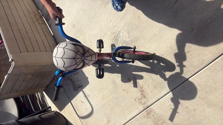 Spider-Man kids bike