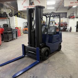 Forklift