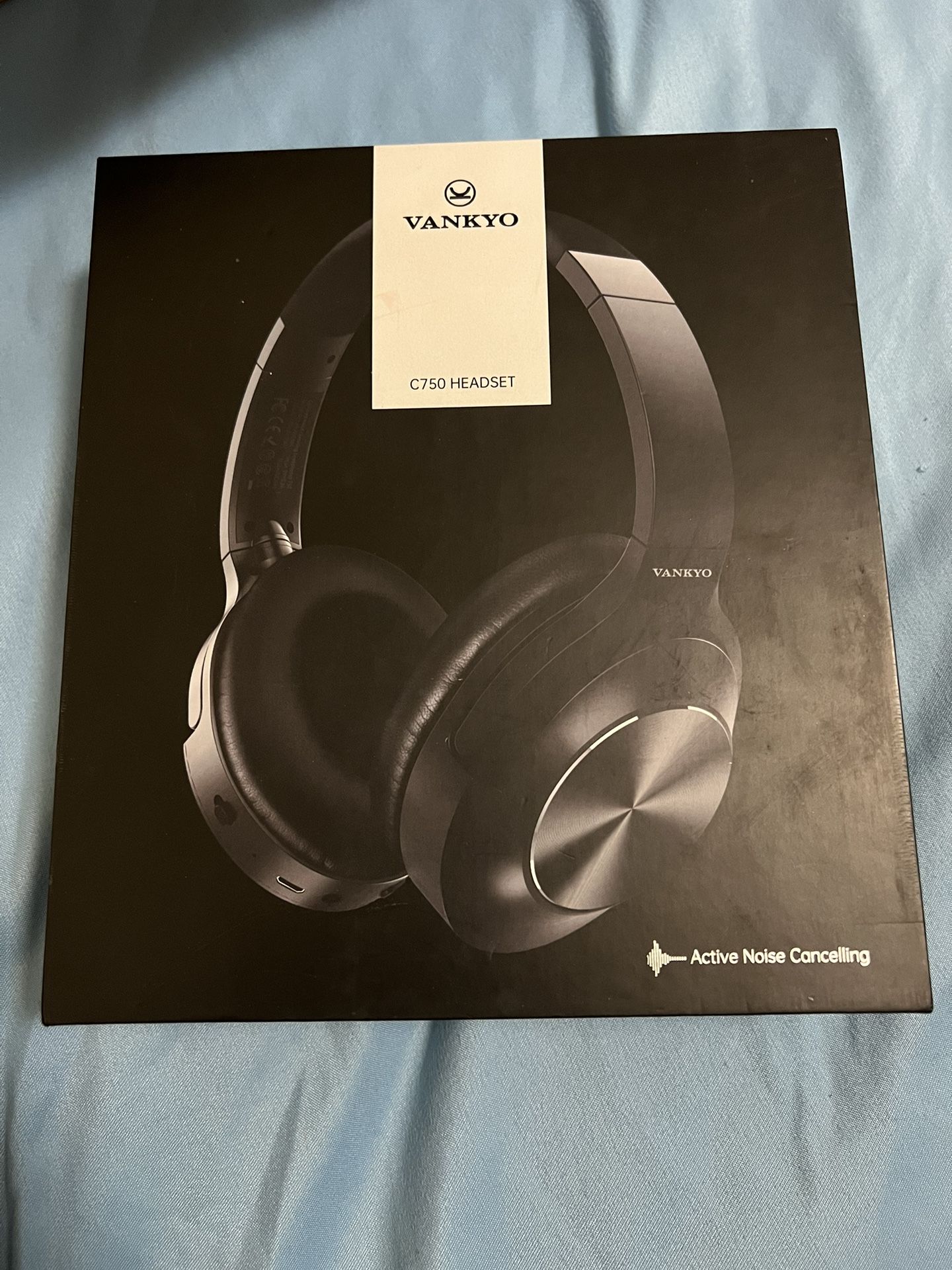 Headset Both Wireless And Wired