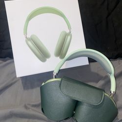 Green Headphone's