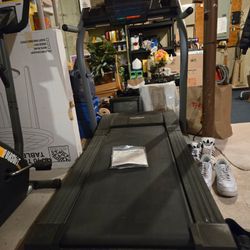 NordicTrack Treadmill Model EXP1000s