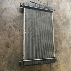 Radiator for 2001 GMC Sierra