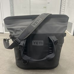 Yeti Soft Cooler 