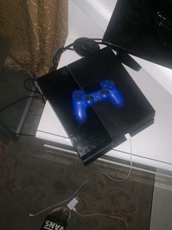 PS4 controller