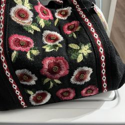 New Embroidered Woven Bag