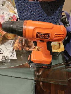 Black & Decker 20v Drill