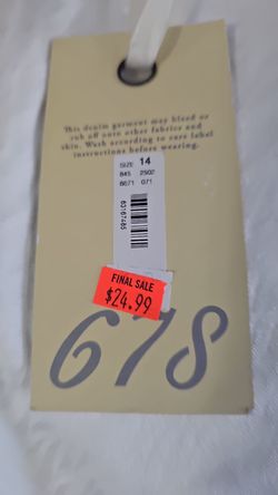 Sale of a brand-new clothing lot