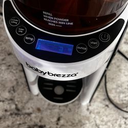 Baby Brezza Formula Maker