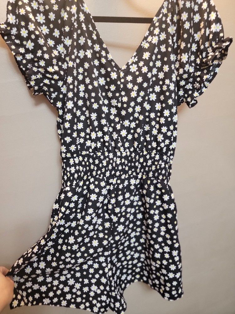Indulge Floral Sleeveless Romper