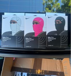 Nike Pro Ski Mask