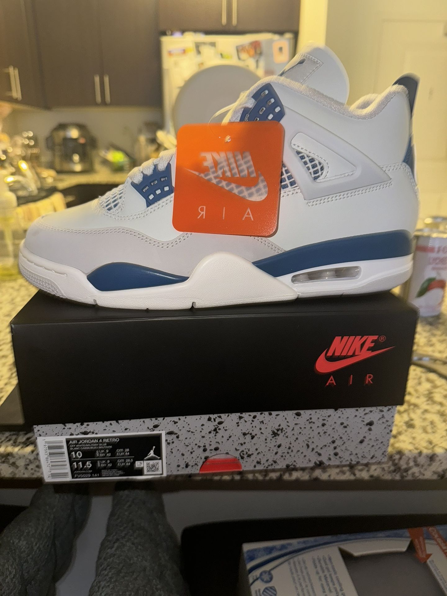 Air jordan 4 Military Blue sz 10 