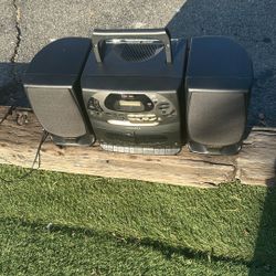 Magnavox Boombox Radio And Cassette Work Cd No Work 
