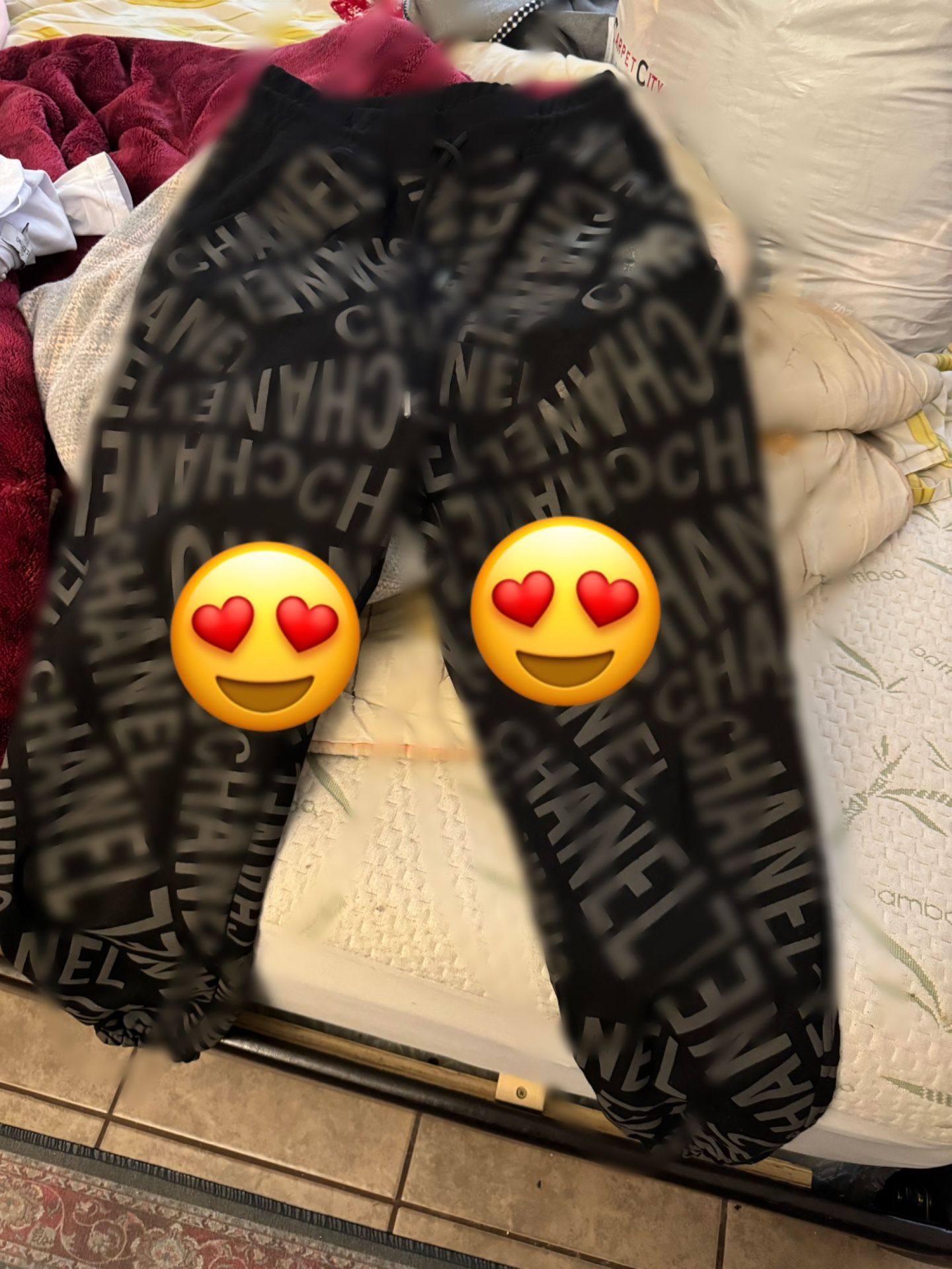 Clothes 55)$ Each