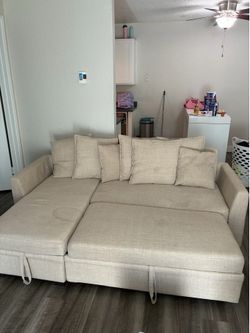 Pull out couch