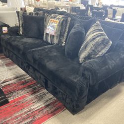 Beautiful Sofa Loveseats! $2,499! Easy Financing! Many Colors! Deep Seating! 🩷✨🏠 