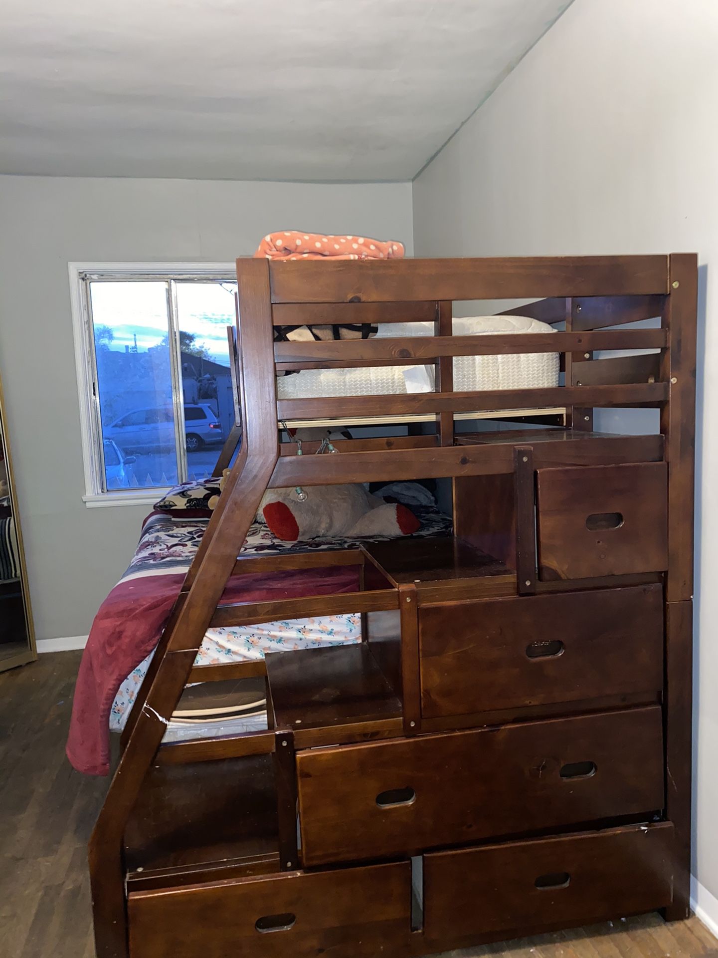 Bunk bed for Sale in Burbank, CA OfferUp