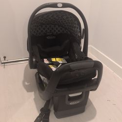 Graco Infant Car seat