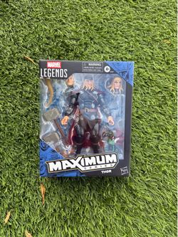 Marvel legends maximum series Thor