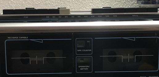 Vintage GE Boombox