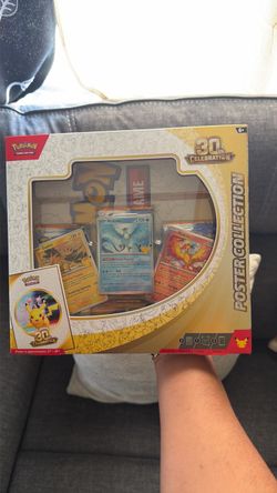 Pokémon  30th Celebration Poster Collection Box