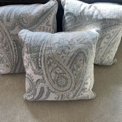 Throw pillows