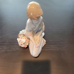 Lladro  Figurine