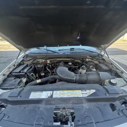 2001 Ford Expi