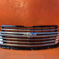 2021 2022 2023 Chevy  Tahoe/Suburban Front Grille W/ Camera High Country OEM