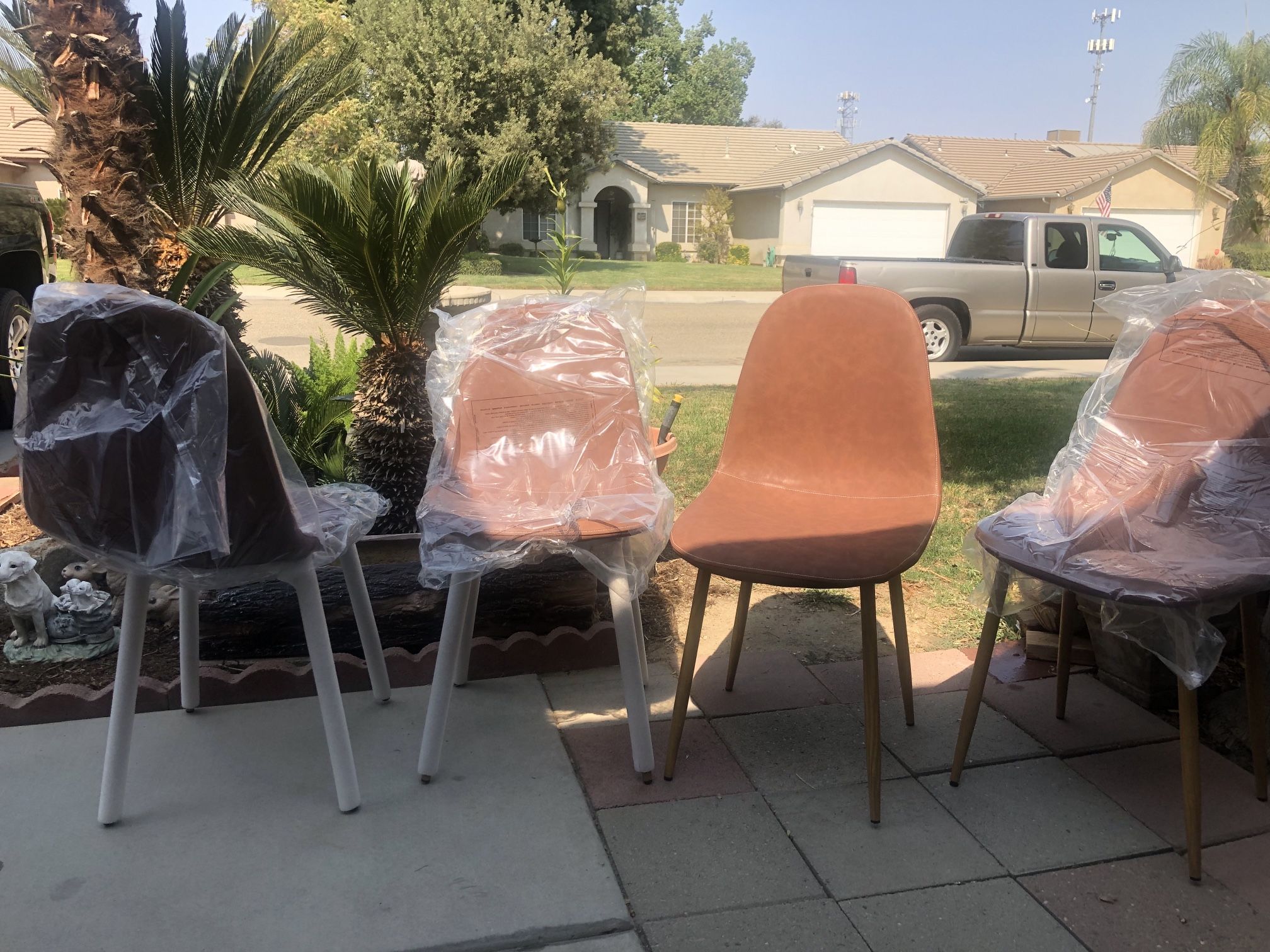 Brand New Set Of 4 Mid Century Style Dining Chairs, Please Look At All Pictures 