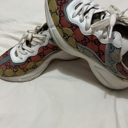 Gucci Shoes 37