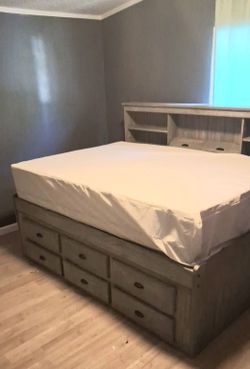 Captain's Bed Frame with Storage Drawers