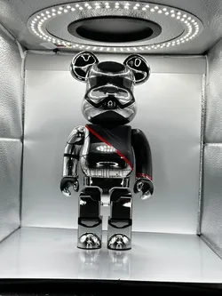 Medicom 400% Bearbrick ~ Star Wars Bearbrick Captain Phasma