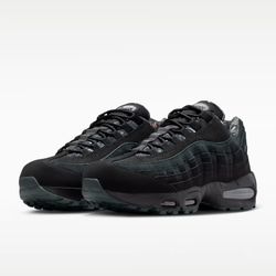Size 9.5 - Nike X Realtree Air Max 95