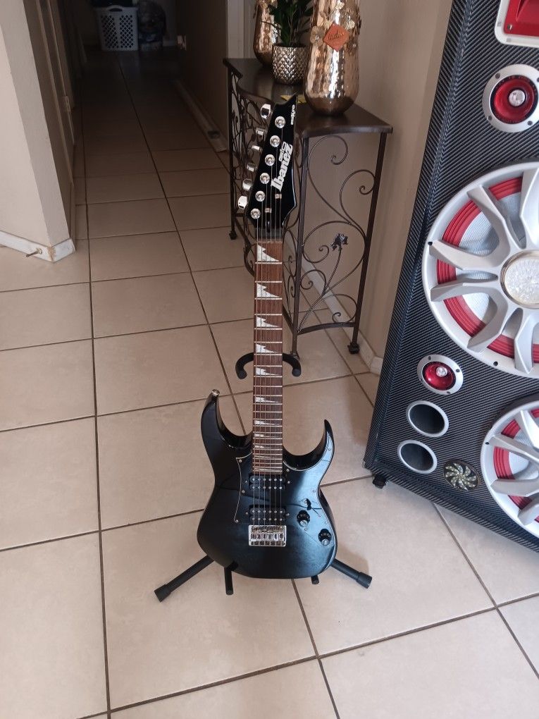 Ibanez Gio Mikro Great Condition Like New